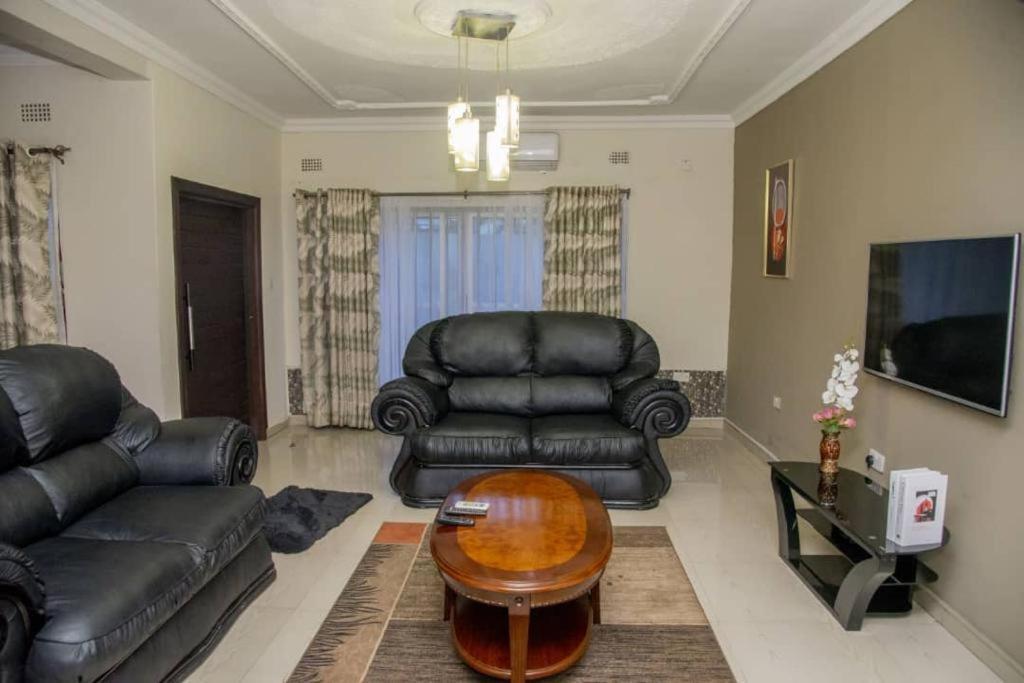 Royal Suites Apartments Lusaka Exteriér fotografie